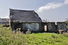 
Old Llanhilleth Farm, August 2013